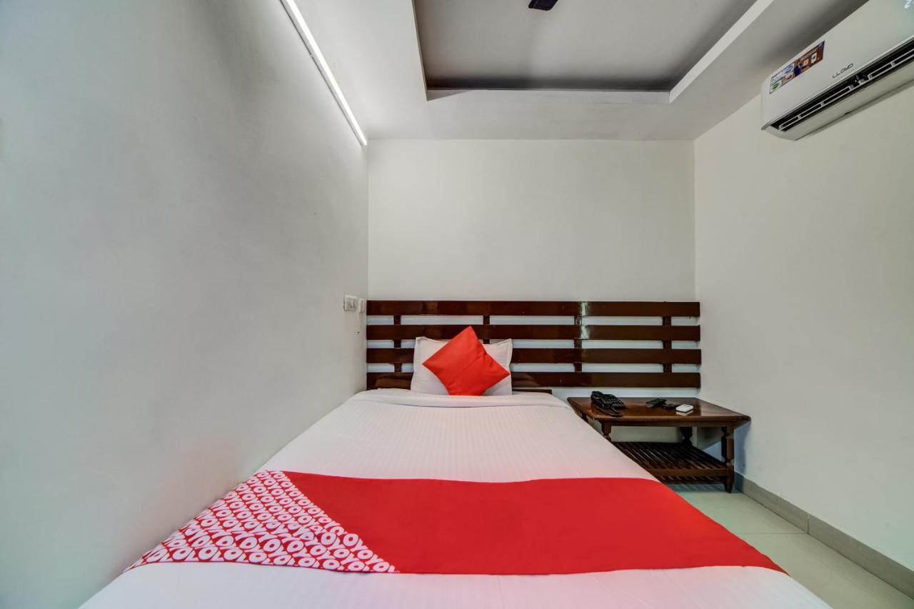 Oyo 33504 Hotel Ananda Inn Haïdarabad Extérieur photo
